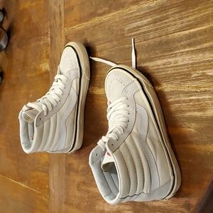 Vans Sneakers Shoes Hightops Women 7 Men 5.5 Stlye 38 Gray/Ivory